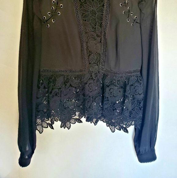 Self Portrait Size 4 Lacey Blouse Mock Neck - Picture 4 of 6